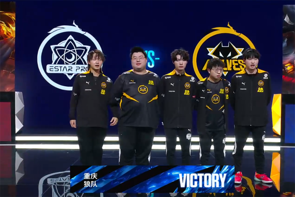 Into the Breach 离开电子竞技——俱乐部首席执行官挪用了约 $750,000